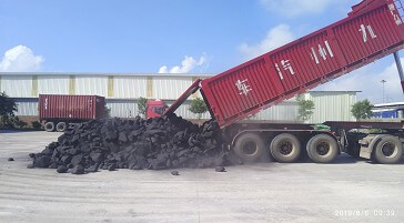 unloading spent carbon anode at port